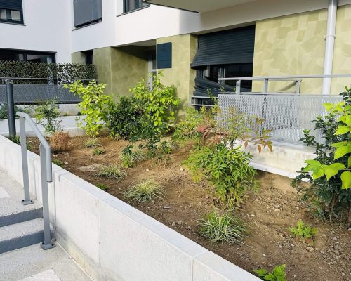 Espaces verts d'une copropriété d'habitation