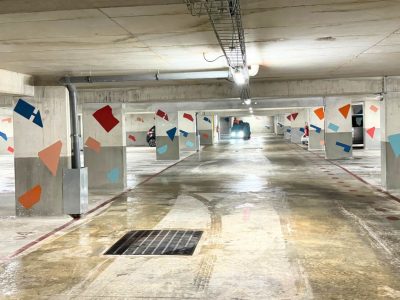Nettoyage d'un parking en sous sol avec autolaveuse